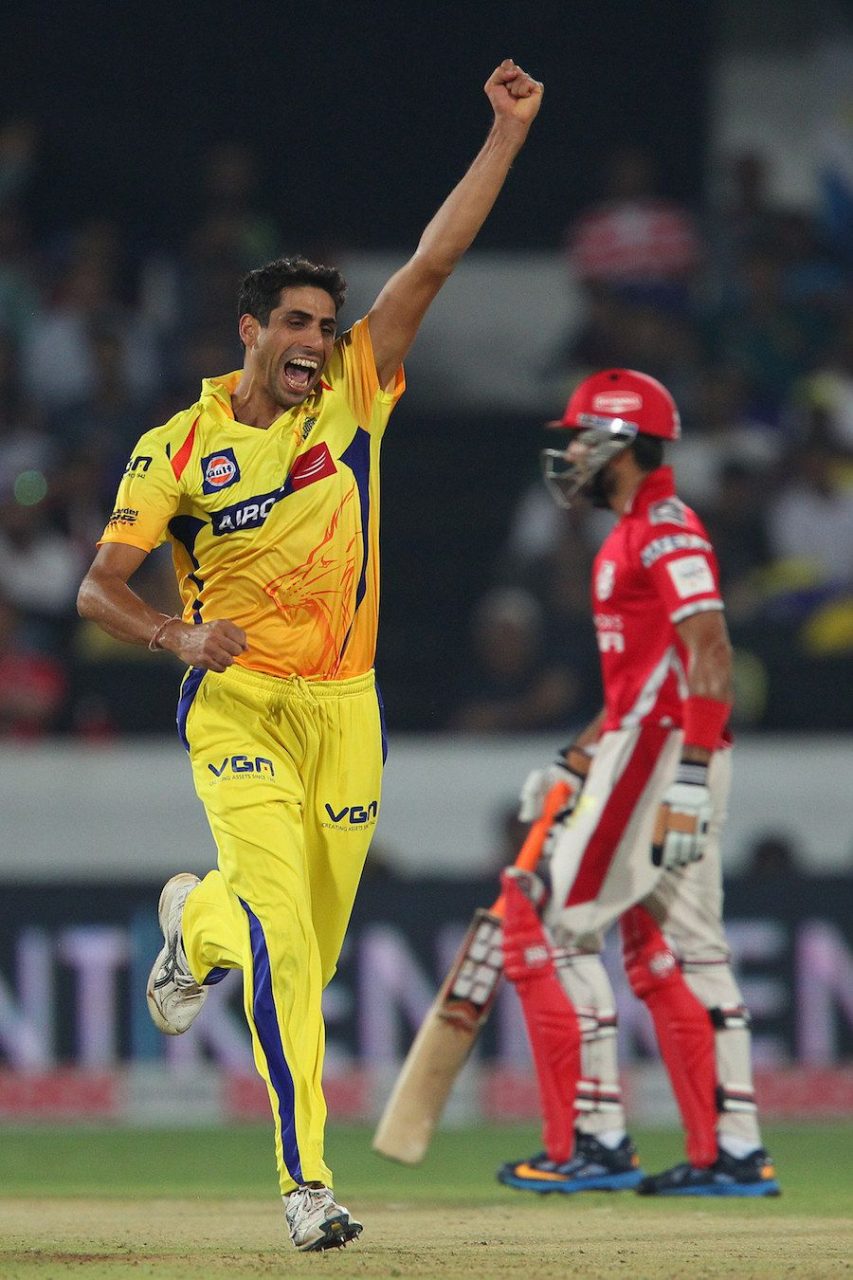 Ashish Nehra Is Pumped After Taking A Wicket