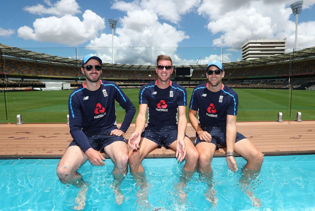 James Vince, Jake Ball And Dawid Malan Check Out The Gabba Pool