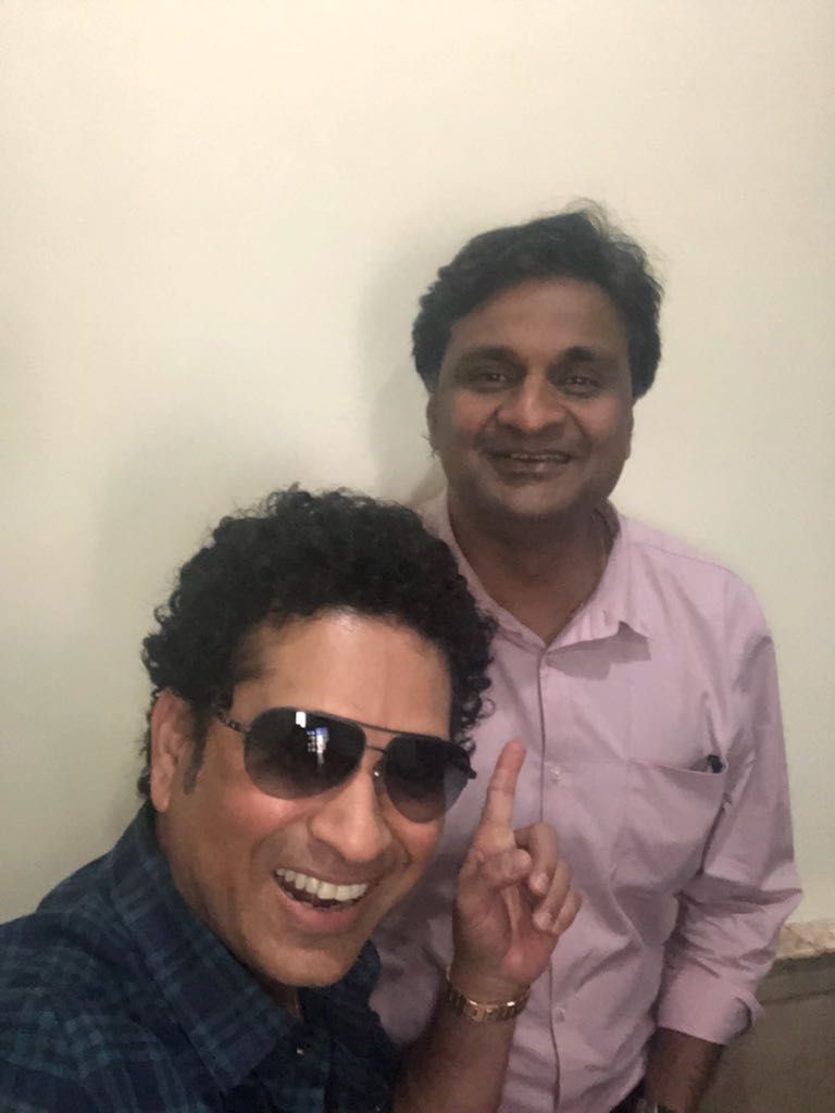 Javagal Srinath And Sachin Tendulkar Selfie Pics