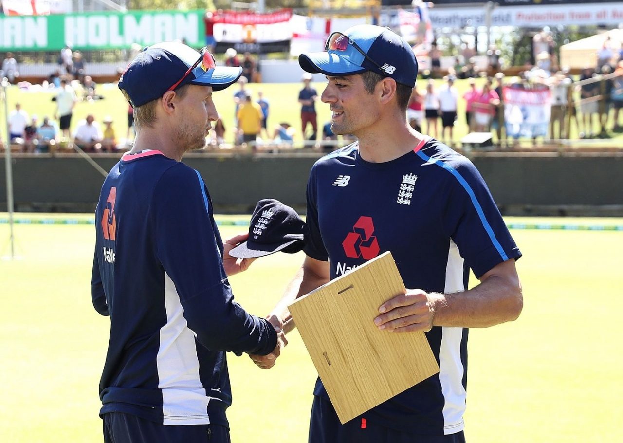 Joe Root Hands Alastair Cook His 150th Test Cap