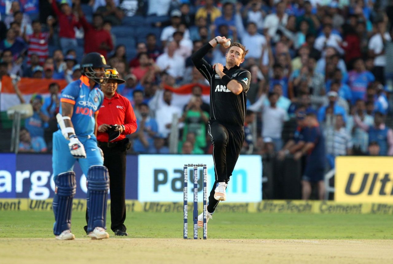 Stunning Bowling Pics Of Tim Southee