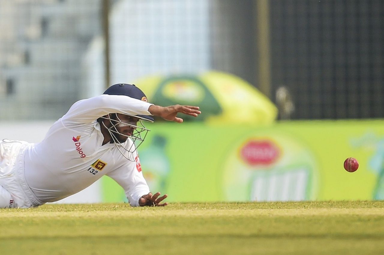 Kusal Mendis Tries To Stop The Ball