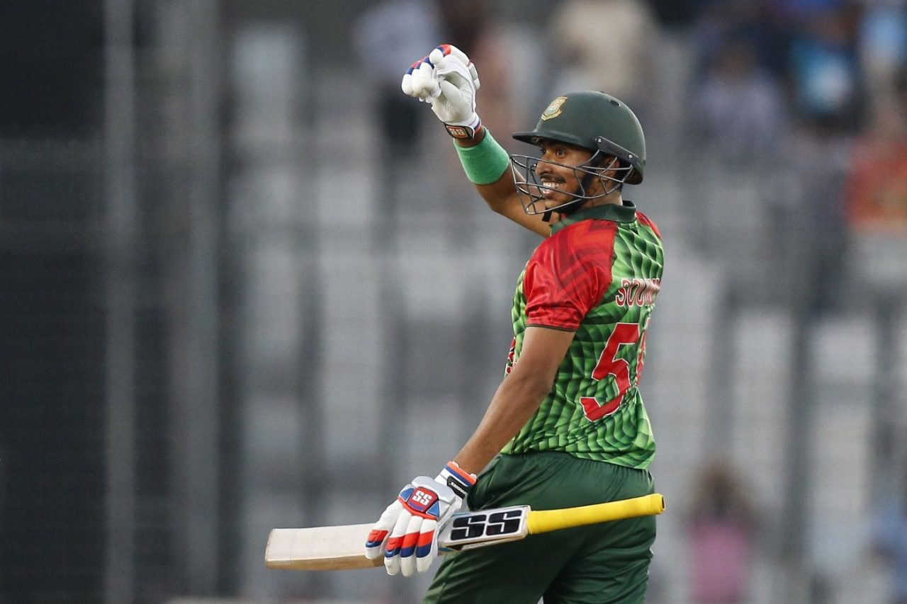 Soumya Sarkar Celebrates His 50